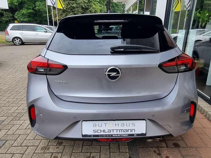 Gebraucht Opel Corsa Ultimate 131 PS (96 kW) 2022 Kontrast grau/quarz silber Kleinwagen