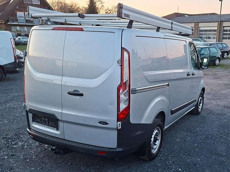 Gebraucht Ford Transit Custom 101 PS (74 kW) 2015 Silber Van / Kleinbus