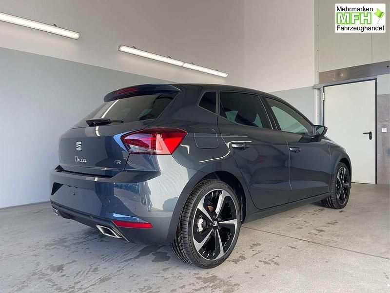 Neu Seat Ibiza FR 116 PS (85 kW) 2025 [s7s7] magnetic grau met... Limousine