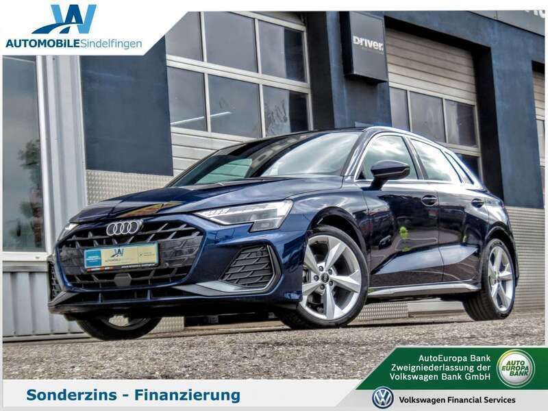 Navarrablau metallic Gebraucht 2024 Audi A3 Sportback S-Line Kleinwagen | 37.900 € (Guter Preis) - Bild 1/4
