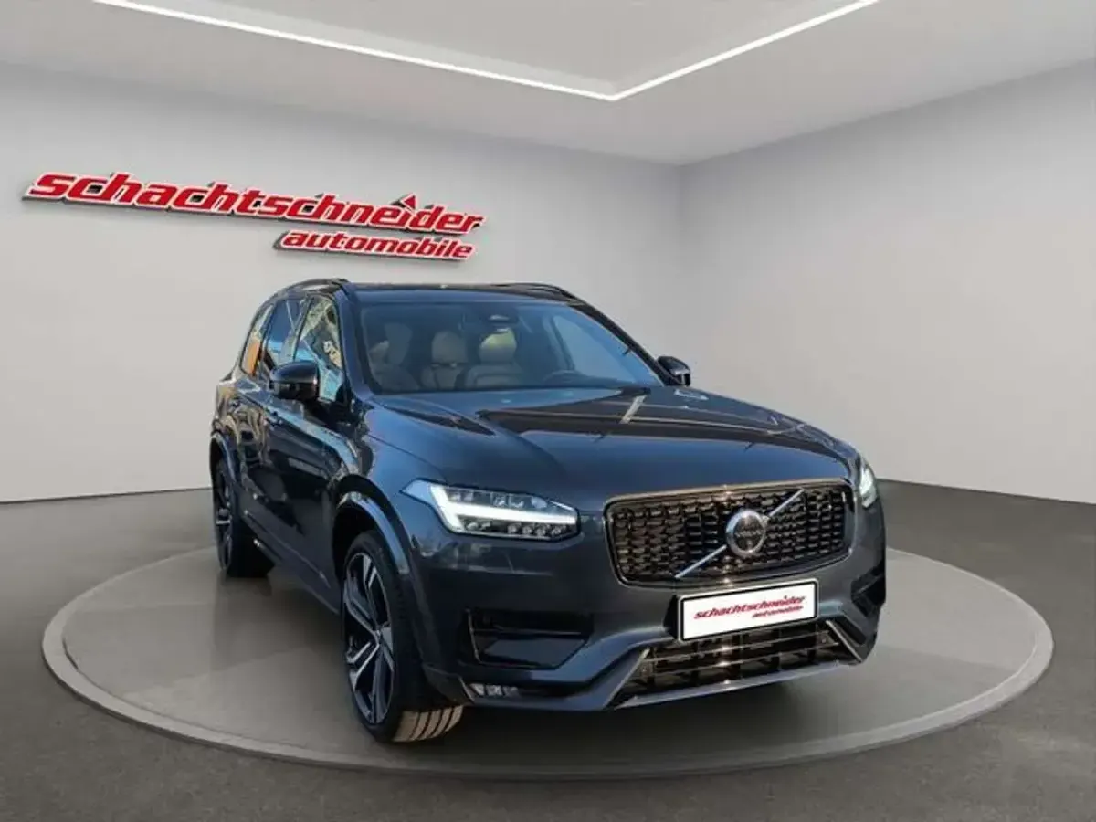 Gebraucht Volvo XC90 Ultimate 235 PS (172 kW) 2023 Denim blaumetallic SUV