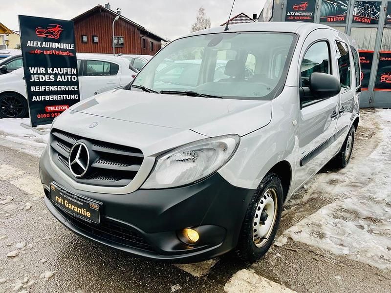 Gebraucht Mercedes Citan 109 90 PS (66 kW) 2017 Silber Van / Kleinbus