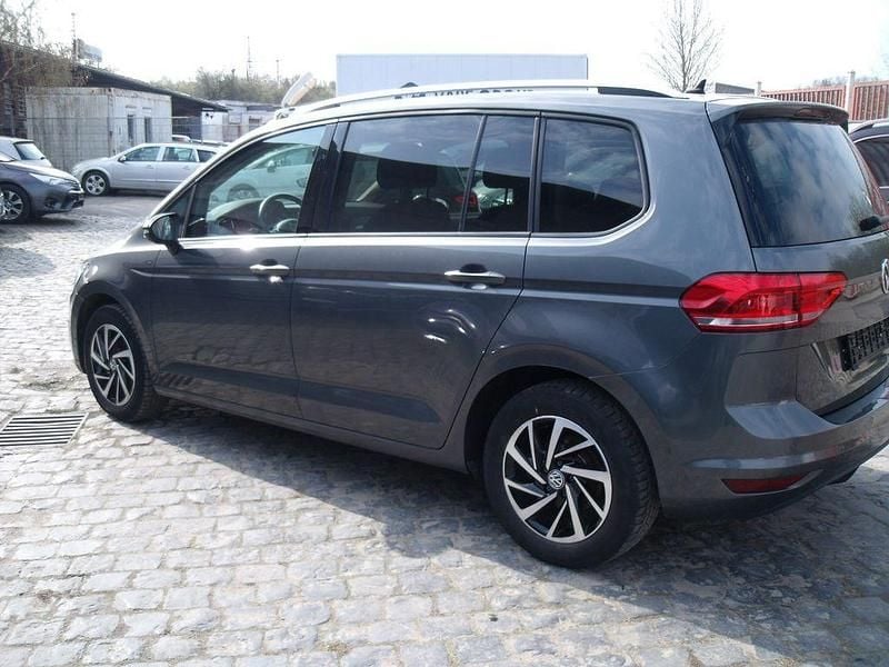 Gebraucht VW Touran Join 116 PS (85 kW) 2018 Grau Van / Kleinbus
