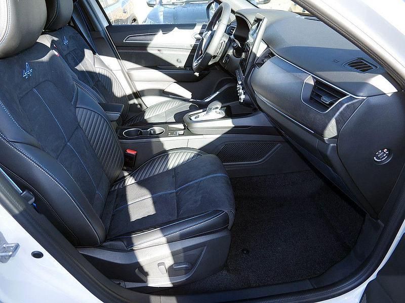 Gebraucht Renault Arkana Esprit Alpine 158 PS (116 kW) 2025 Kyanit weiß SUV