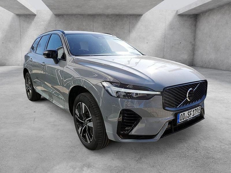 Gebraucht Volvo XC60 Core 349 PS (256 kW) 2025 Grau SUV