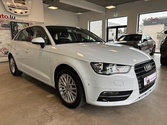 Gebraucht Audi A3 Ambiente 125 PS (91 kW) 2015 Weiß Limousine