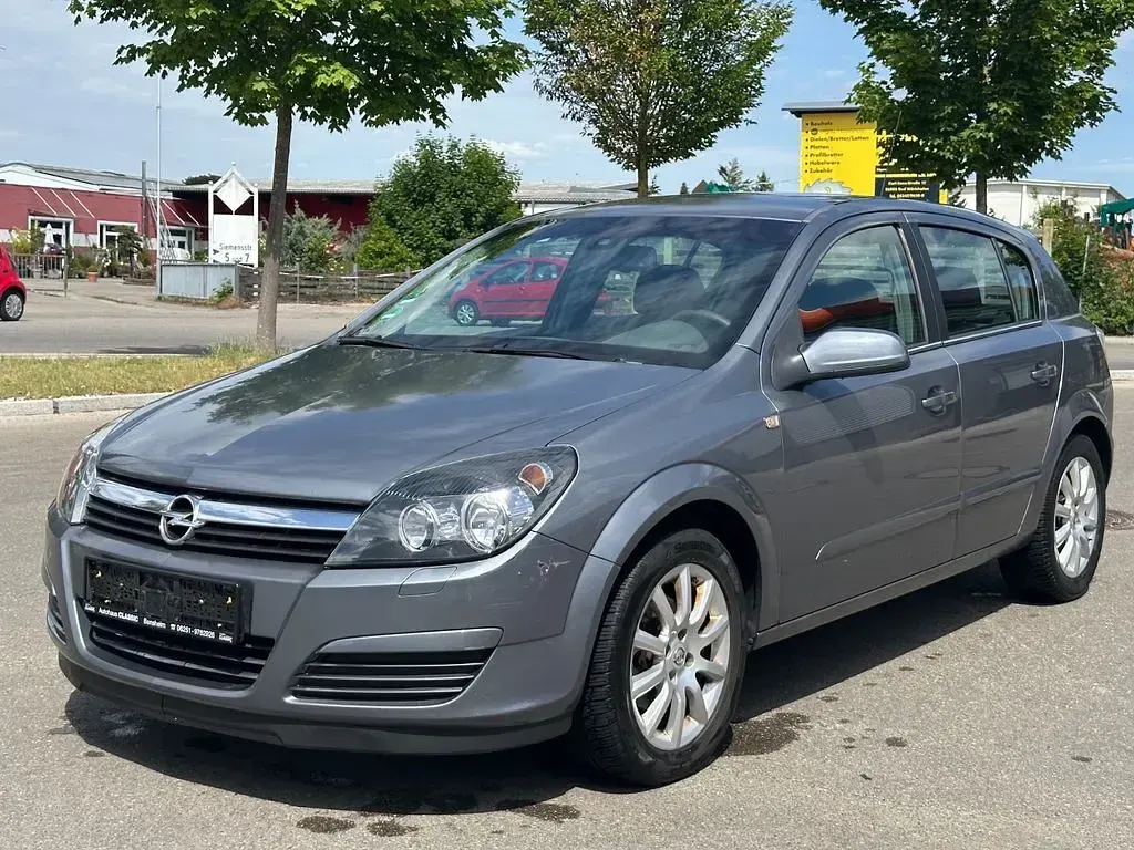 Gebraucht Opel Astra Sport 105 PS (77 kW) 2004 Grau Limousine