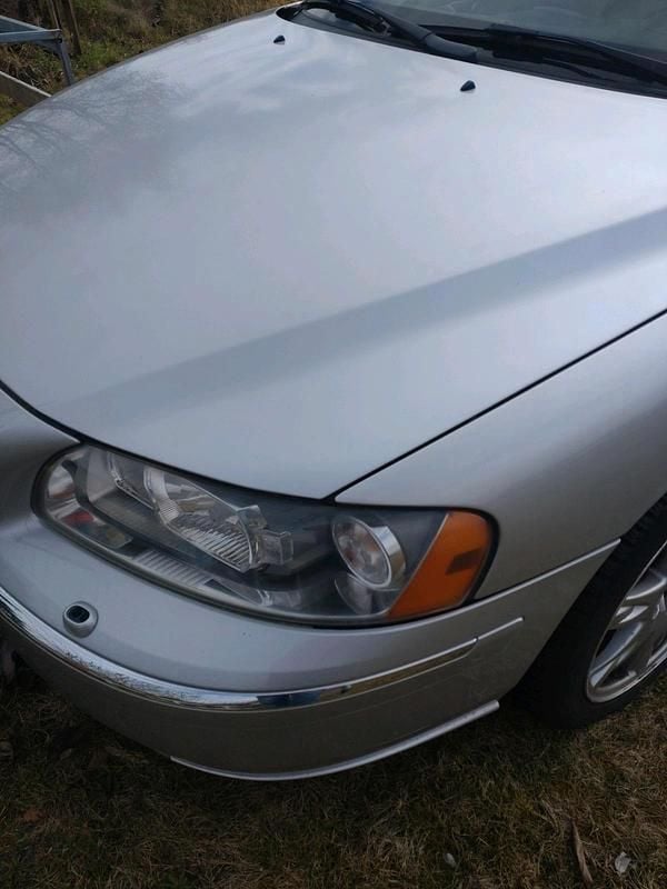 Second-hand Volvo V70 200 CP (147 kW) 2005 Argintiu Break