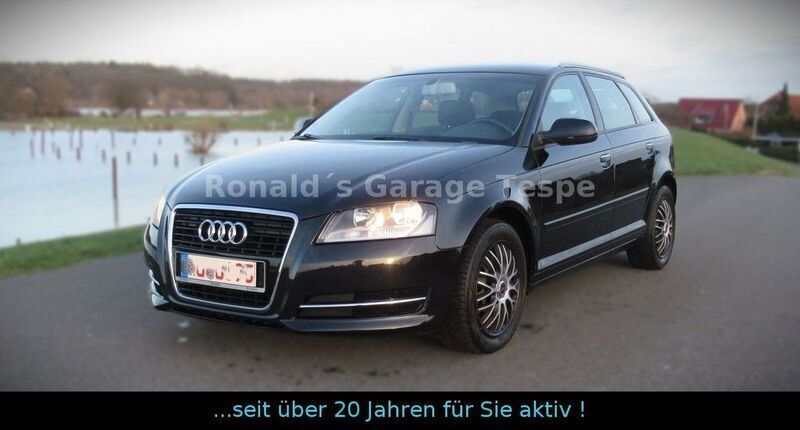 Gebraucht Audi A3 Sportback 105 PS (77 kW) 2012 Schwarz Kleinwagen