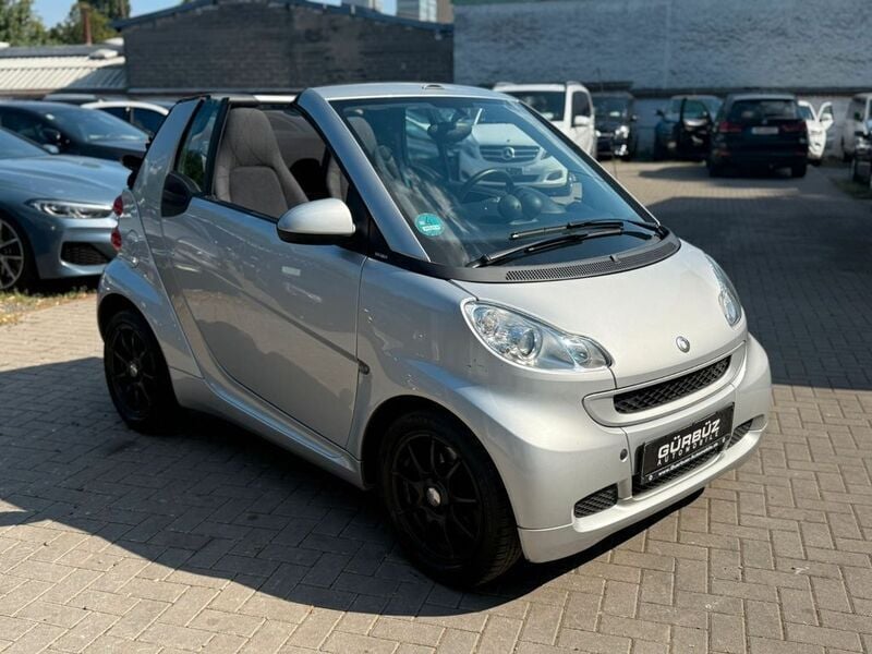 Silber Gebraucht 2012 Smart ForTwo Cabrio Cabrio | 5.800 € (Fairer Preis) - Bild 1/4