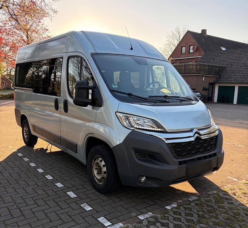 Second-hand Citroën Jumper Shine 131 CP (96 kW) 2016 Albastru Monovolum