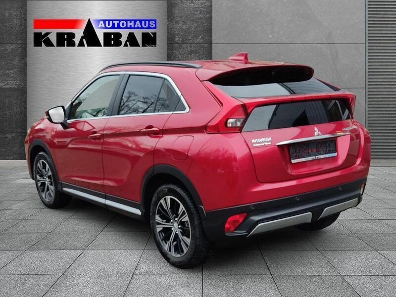 Gebraucht Mitsubishi Eclipse Cross Diamant Edition 163 PS (119 kW) 2018 Dynamik rot (d) SUV
