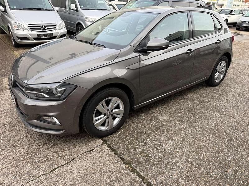Limestone grey Gebraucht 2020 VW Polo Comfortline Kleinwagen | 10.500 € (Superpreis) - Bild 1/4
