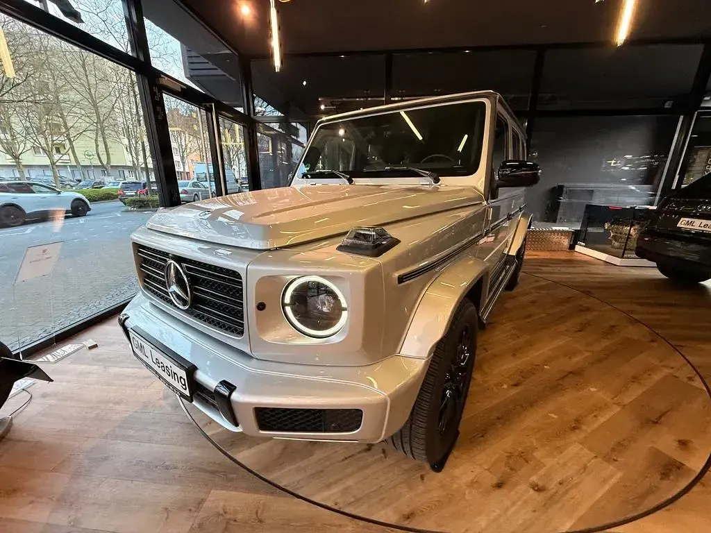 Gebraucht Mercedes G400 AMG 330 PS (242 kW) 2022 Silber SUV