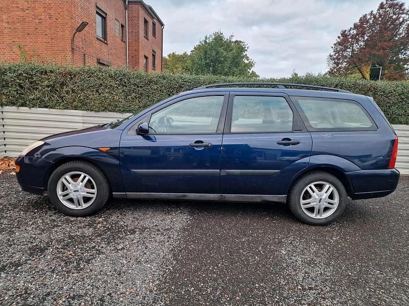 Gebraucht Ford Focus 101 PS (74 kW) 2000 Kombi