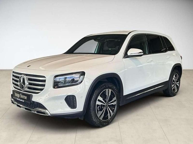 Weiß Gebraucht 2024 Mercedes GLB220 SUV | 42.440 € (Guter Preis) - Bild 1/4