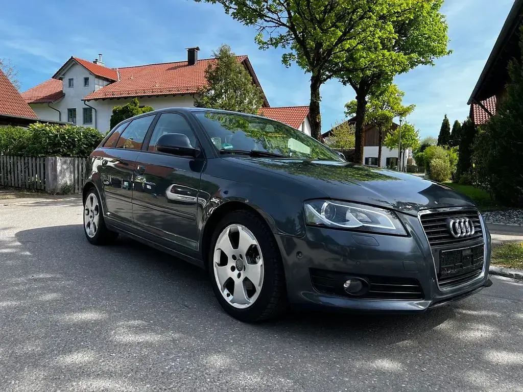 Używany Audi A3 Attraction 160 KM (117 kW) 2009 Hatchback