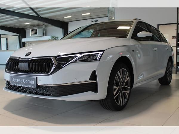 Weiß (moon weiß perleffekt) Neu 2025 Skoda Octavia Tour Kombi | 40.930 € (Teuer) - Bild 1/4