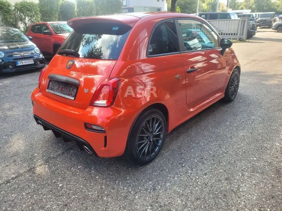 Gebraucht Abarth 595 165 PS (121 kW) 2024 Orange Kleinwagen