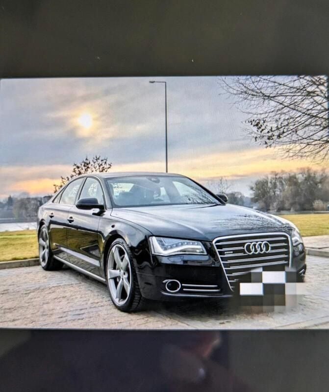 Braun Gebraucht 2011 Audi A8 Limousine | 20.000 € (Superpreis) - Bild 1/4