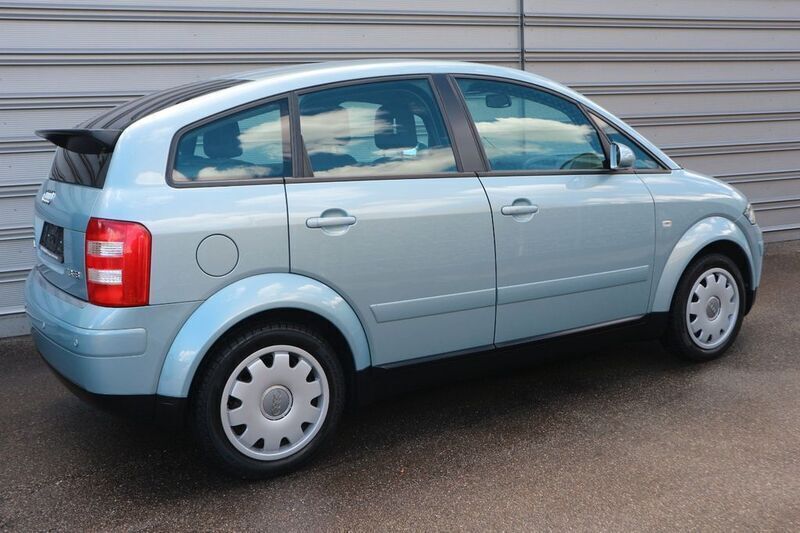 Gebraucht Audi A2 110 PS (80 kW) 2002 Blau Kleinwagen
