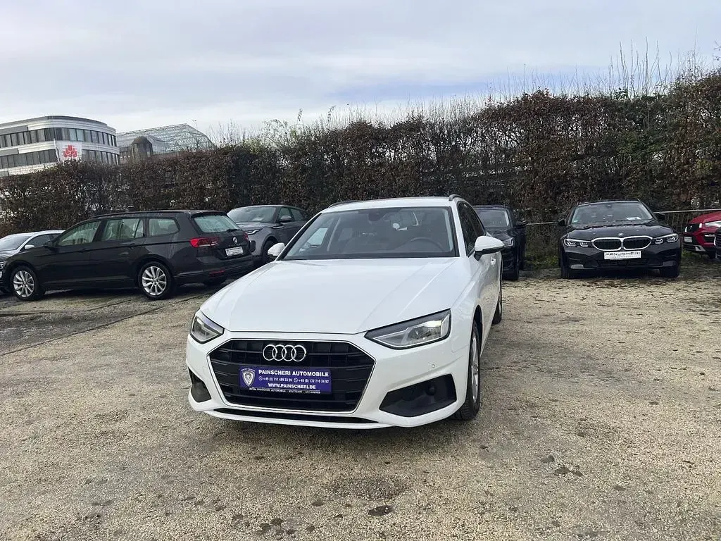 Gebraucht Audi A4 Sport 136 PS (100 kW) 2022 Ibisweiss Kombi