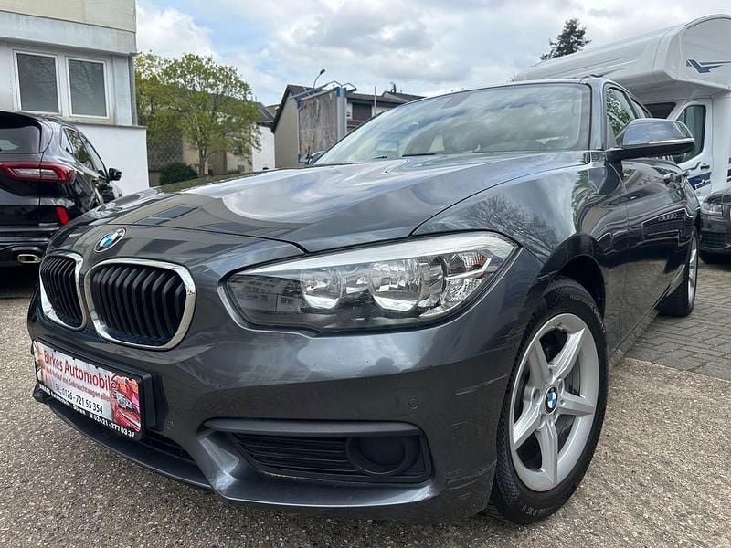 Gebraucht BMW 116 109 PS (80 kW) 2018 Grau Kleinwagen