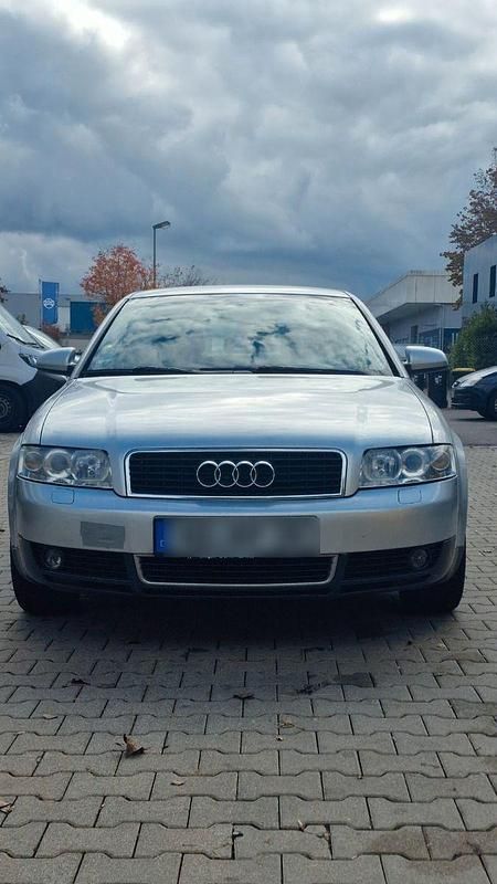 Gebraucht Audi A4 131 PS (96 kW) 2002 Grau Limousine