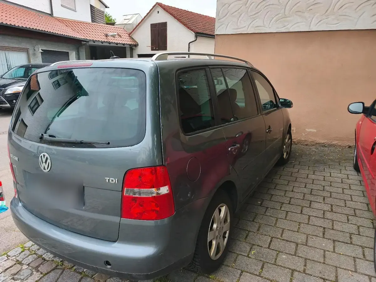 Gebraucht VW Touran 140 PS (102 kW) 2004 Van / Kleinbus
