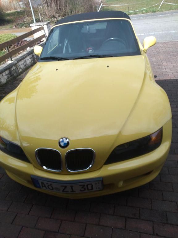 Gebraucht BMW Z3 140 PS (102 kW) 1997 Gelb Cabrio