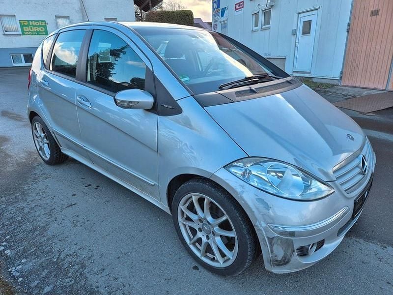 Gebraucht Mercedes A150 Elegance 95 PS (69 kW) 2005 Silber Limousine