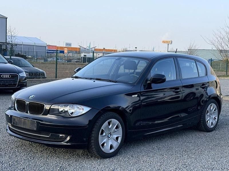 Gebraucht BMW 116 Advantage 122 PS (89 kW) 2009 Schwarz Kleinwagen