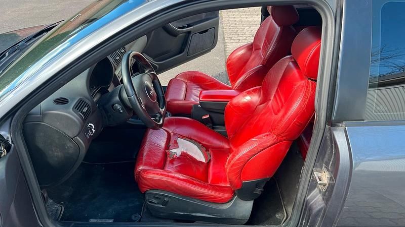 Gebraucht Audi S3 224 PS (164 kW) 2003 Grau Kleinwagen