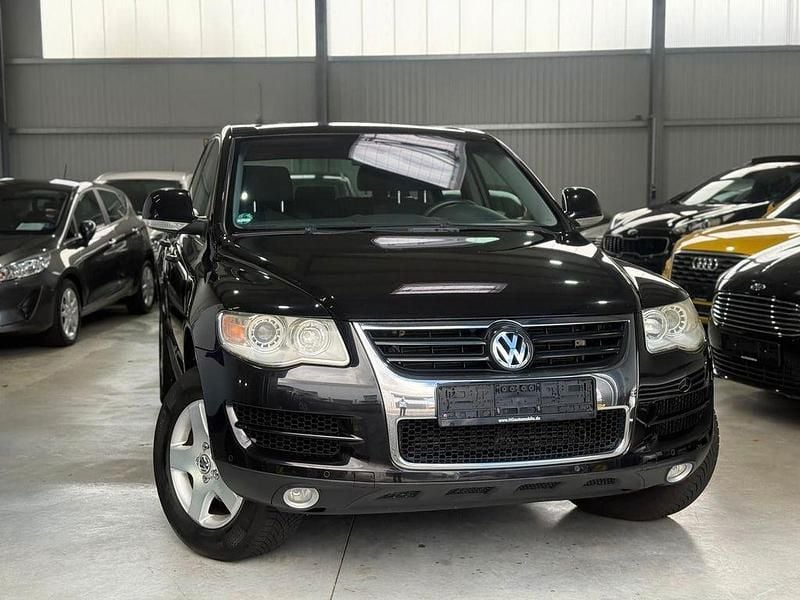 Schwarz Gebraucht 2009 VW Touareg R SUV | 5.700 € (Guter Preis) - Bild 1/4