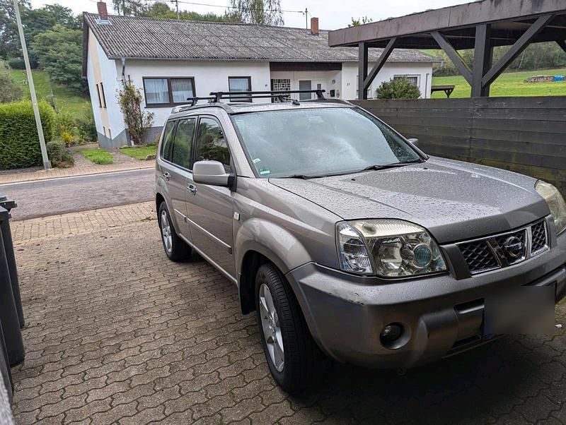 Gebraucht 2004 Nissan X-Trail SUV | 3.200 € (Fairer Preis) - Bild 1/4