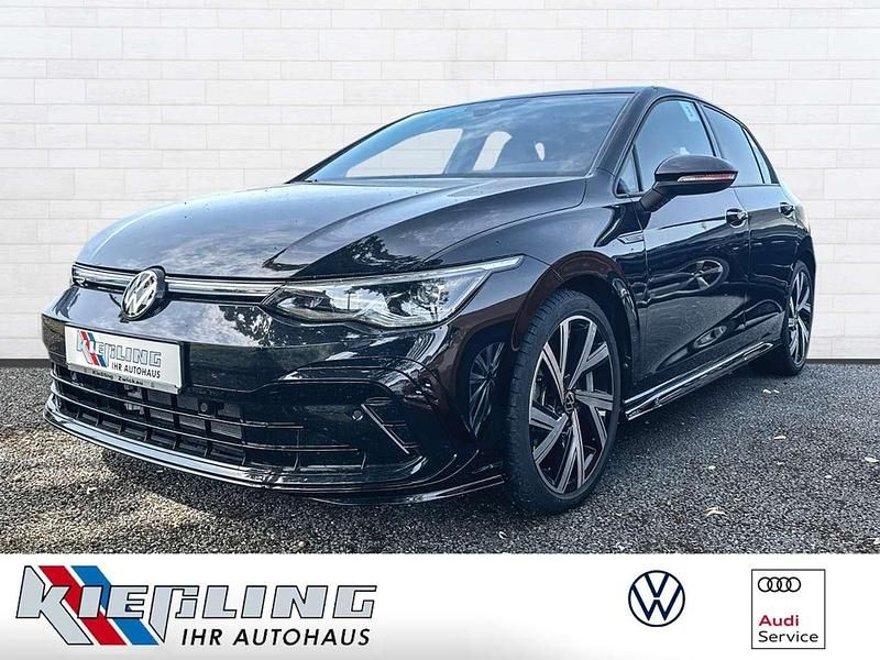 Schwarz Gebraucht 2022 VW Golf VIII R-line Limousine | 25.950 € (Fairer Preis) - Bild 1/4