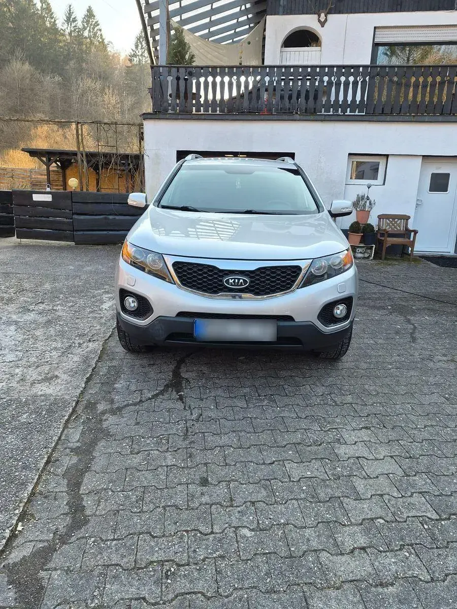 Używany Kia Sorento Vision 197 KM (144 kW) 2011 Srebrny SUV