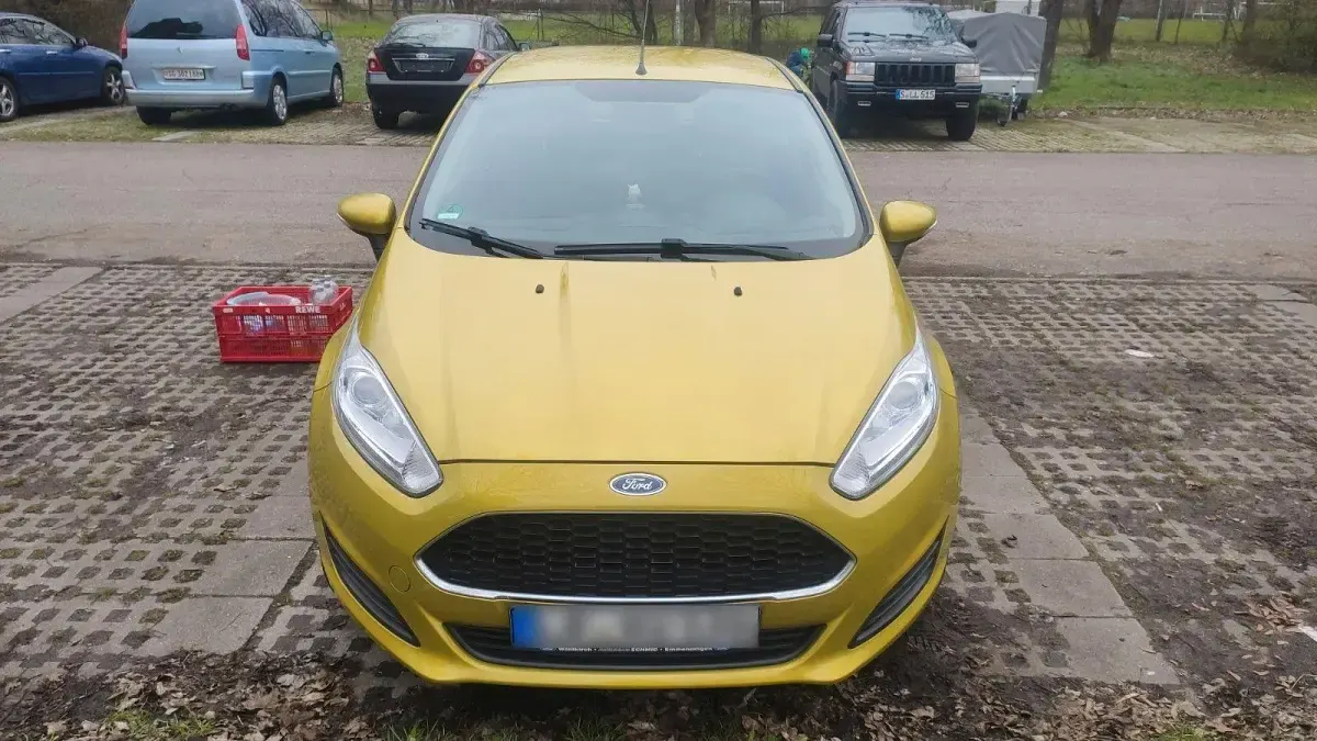 Gebraucht Ford Fiesta 80 PS (58 kW) 2016 Andere farben Kleinwagen