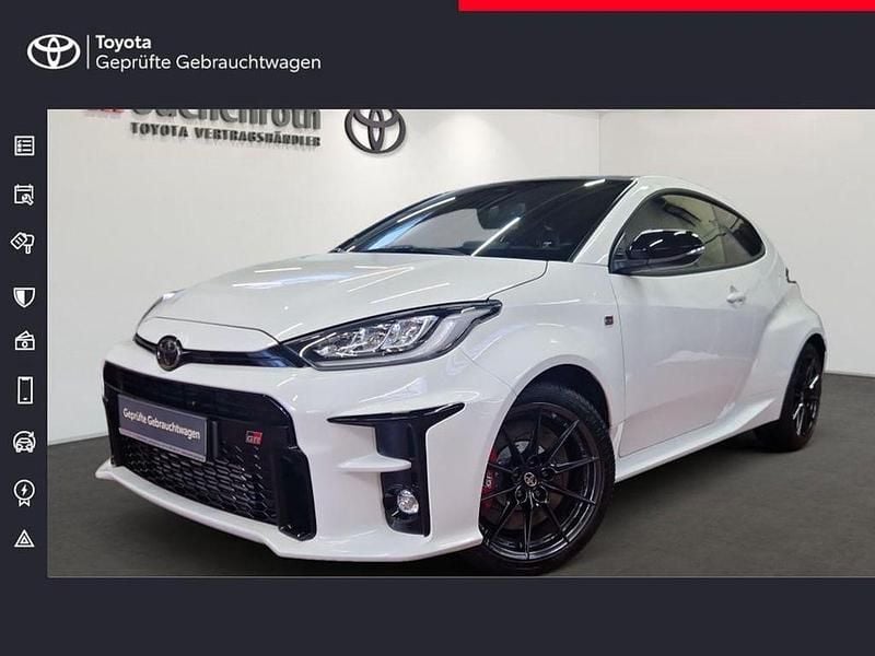 Super white 2 Gebraucht 2022 Toyota Yaris Basis Coupé | 33.990 € (Guter Preis) - Bild 1/4