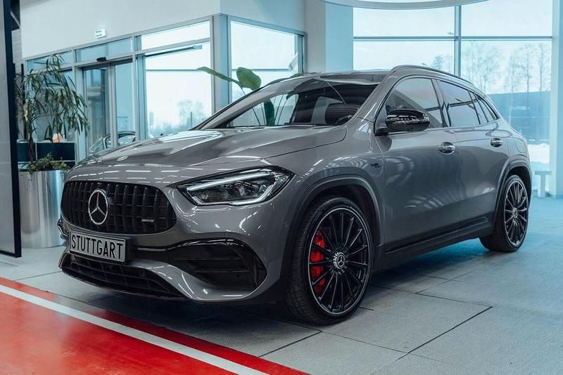 Gebraucht Mercedes GLA45 AMG AMG 421 PS (309 kW) 2021 Grau SUV