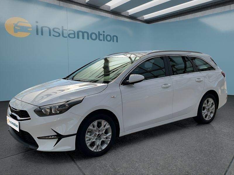 Weiß Neu 2025 Kia Ceed Sportswagon Kombi | 23.649 € (Fairer Preis) - Bild 1/4