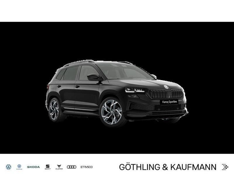 Metallic Neu 2025 Skoda Karoq SportLine SUV | 48.250 € - Bild 1/4