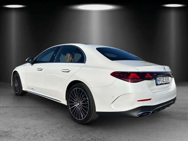 Usata Mercedes E450 AMG 367 CV (269 kW) 2025 Bianco Berlina