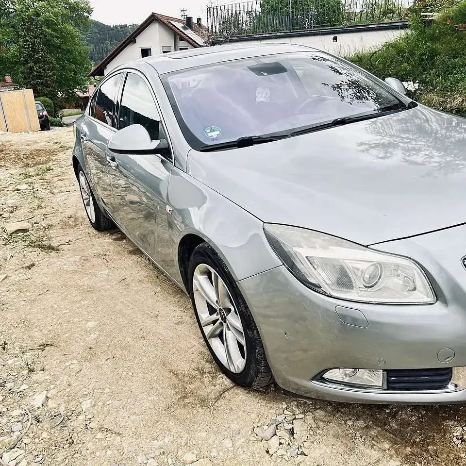 Gebraucht Opel Insignia Selection 131 PS (96 kW) 2012 Limousine