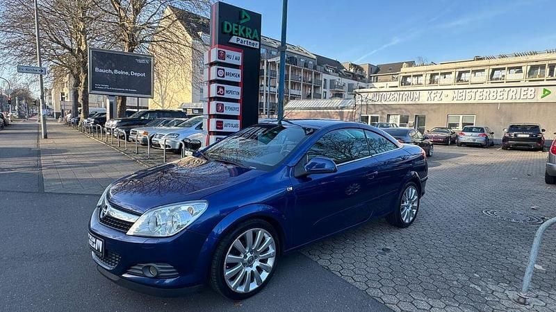 Gebraucht Opel Astra Cabriolet 140 PS (102 kW) 2010 Blau Cabrio