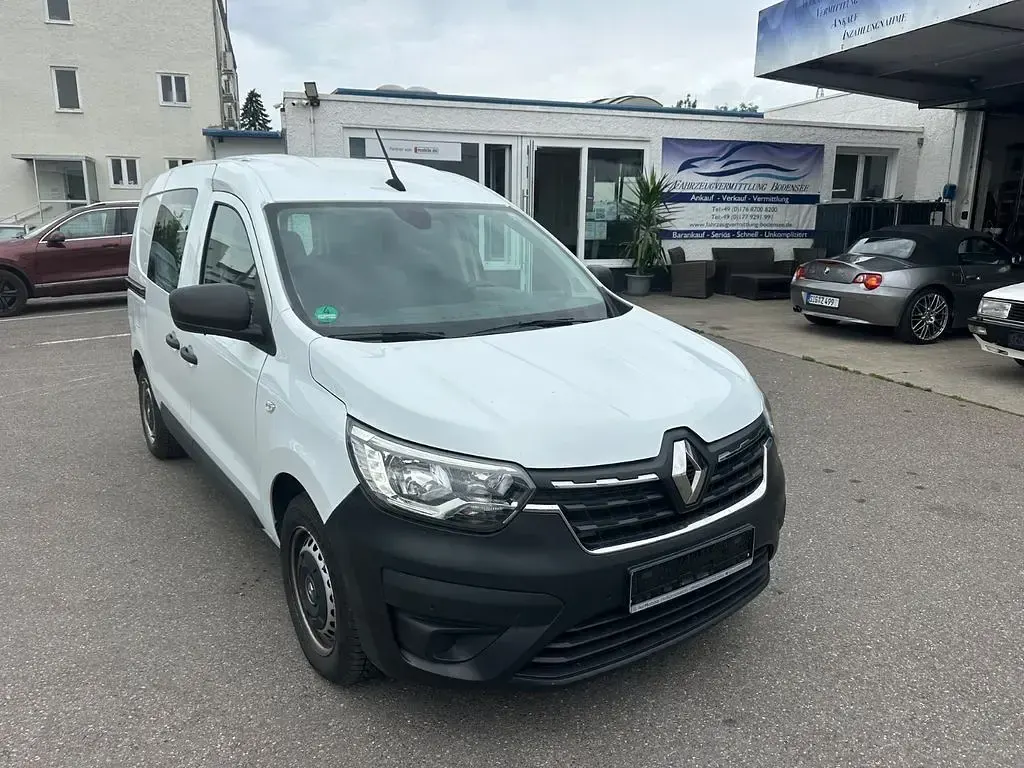 Gebraucht Renault Express 95 PS (69 kW) 2022 Weiß Van / Kleinbus