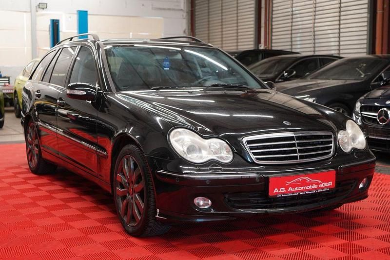 Gebraucht Mercedes C220 150 PS (110 kW) 2005 Schwarz Limousine