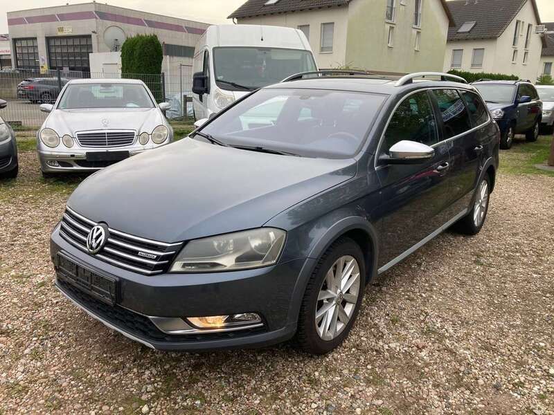 Islandgrau perleffekt Gebraucht 2012 VW Passat Alltrack Basis Kombi | 9.000 € (Guter Preis) - Bild 1/4
