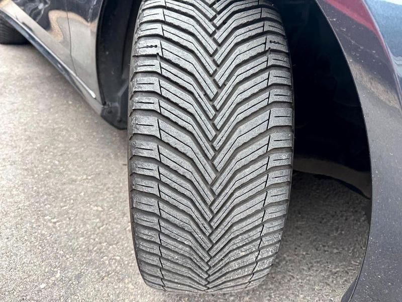 Gebraucht Mercedes E200 184 PS (135 kW) 2013 Grau Kombi