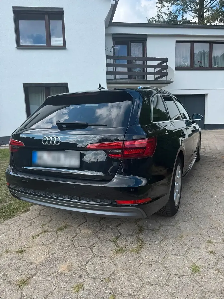 Gebraucht Audi A4 Comfort 272 PS (200 kW) 2016 Schwarz Kombi
